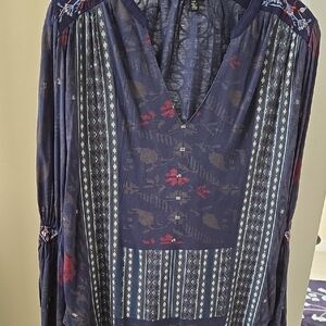 Lucky Brand Navy Red and White Patterned Blouse In Sz S/P